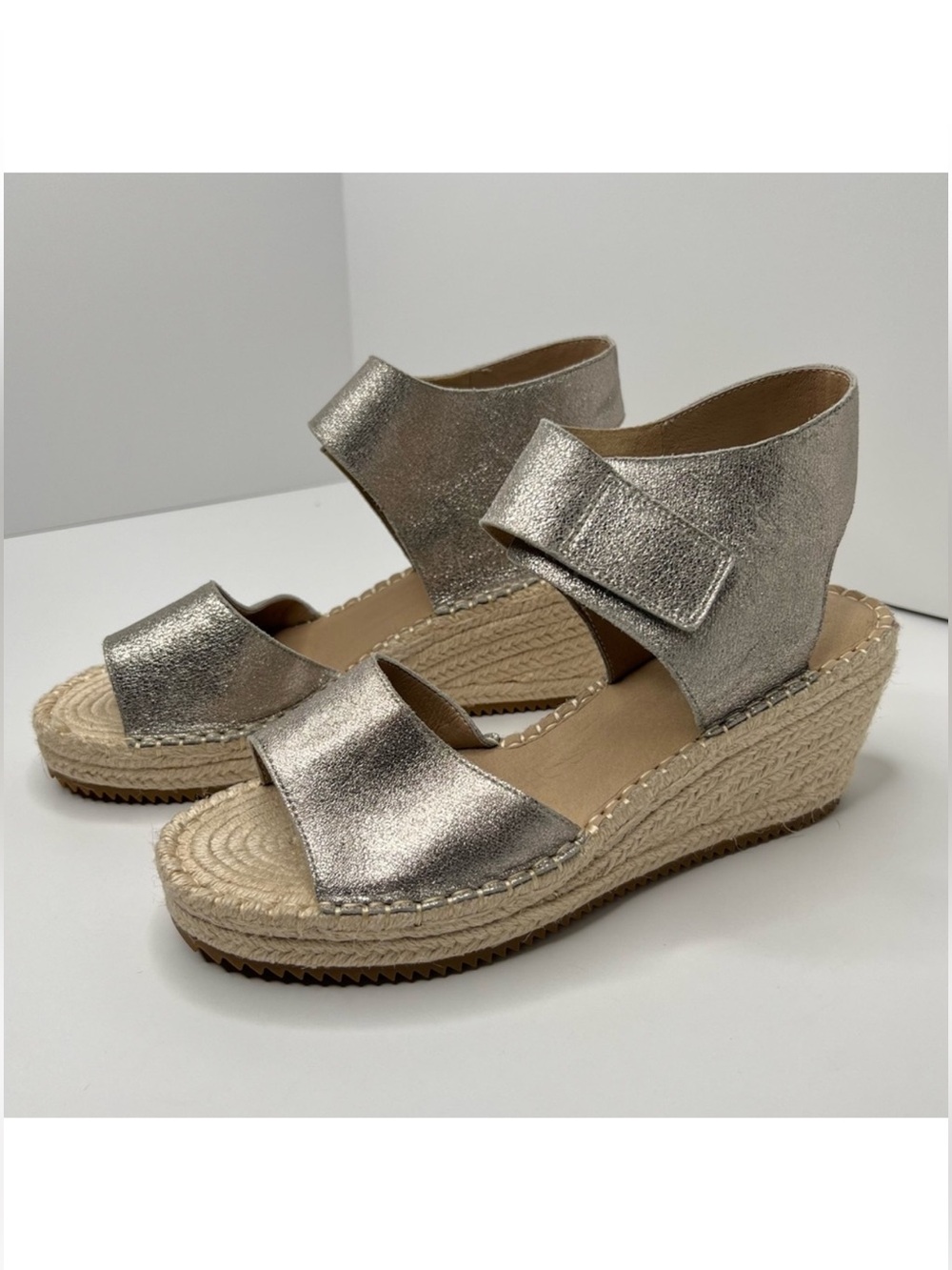 Eileen Fisher Weslia Espadrille Platform Wedge Sandal in Platinum Size 9.5